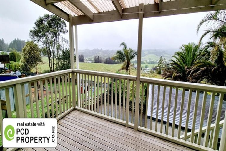 Photo of property in 5 Boundary Road, Hikurangi, 0114