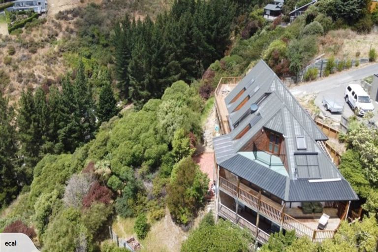 Photo of property in 229 Cannon Hill Crescent, Mount Pleasant, Christchurch, 8081