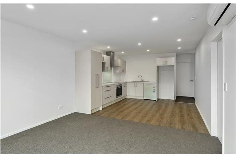 Photo of property in 52 Harvey Terrace, Richmond, Christchurch, 8013