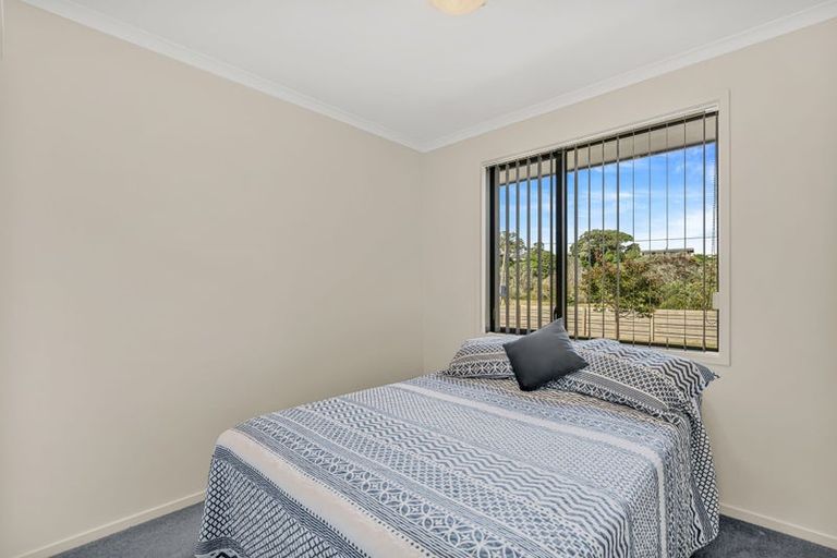 Photo of property in 1 Bream Bay Drive, Ruakaka, 0116