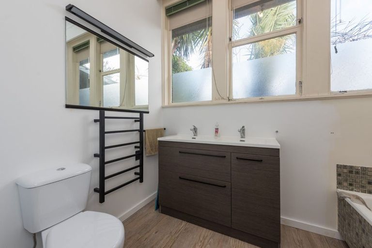 Photo of property in 122 Queen Street, Richmond, 7020