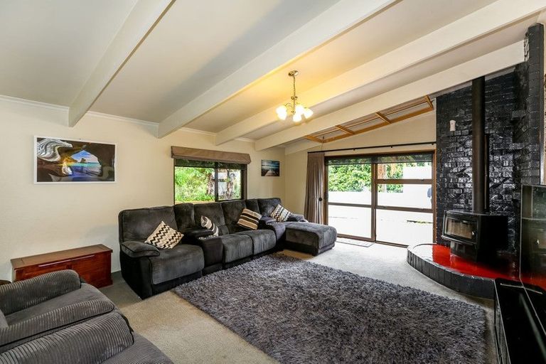 Photo of property in 7 Lombardy Place, Whalers Gate, New Plymouth, 4310