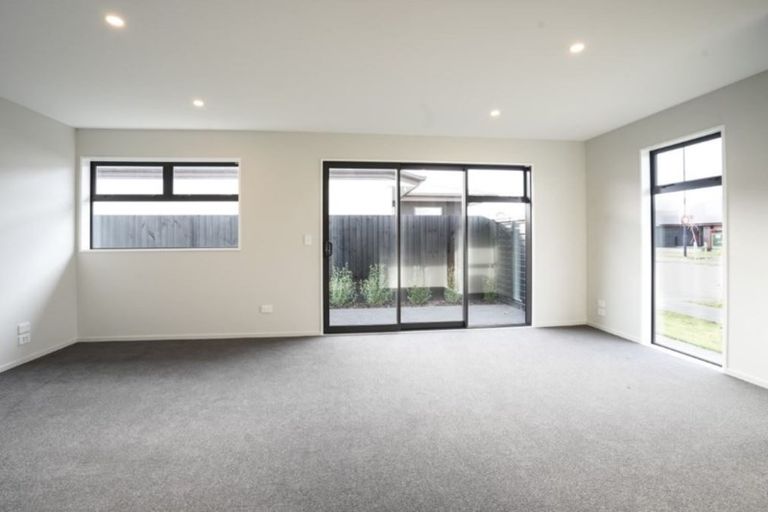 Photo of property in 5 Te Rito Street, Marshland, Christchurch, 8083