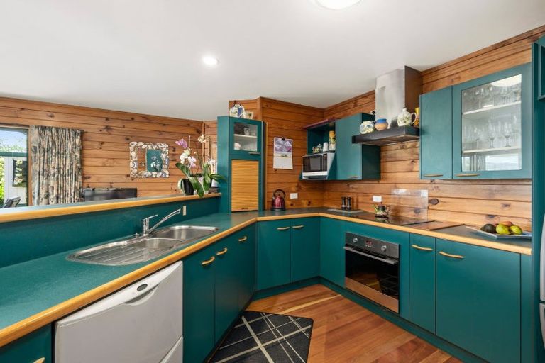 Photo of property in 40 Carter Drive, Pomare, Rotorua, 3015