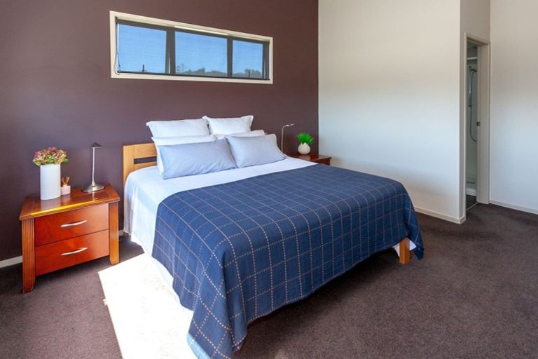 Photo of property in 17 Hahei Beach Road, Hahei, Whitianga, 3591