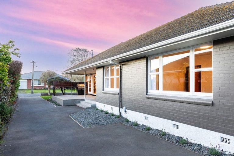 Photo of property in 5 Yeovil Place, St Albans, Christchurch, 8052