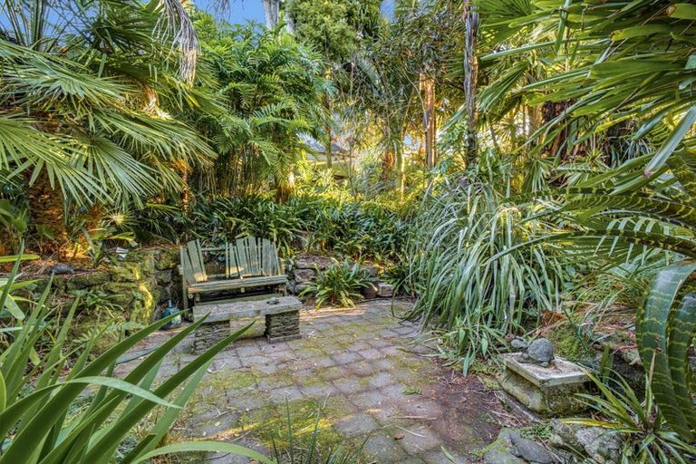Photo of property in 17 Aquarius Drive, Kawaha Point, Rotorua, 3010