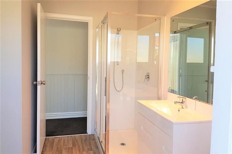 Photo of property in 6 Electra Place, Mangere, Auckland, 2022