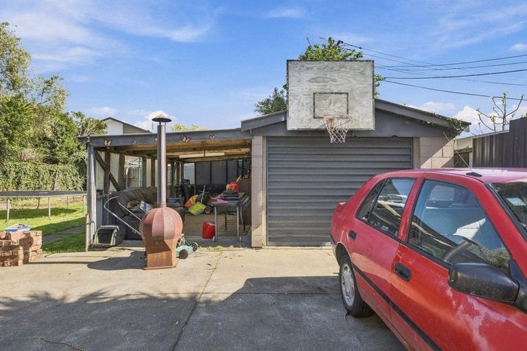 Photo of property in 20 Manning Place, Woolston, Christchurch, 8023