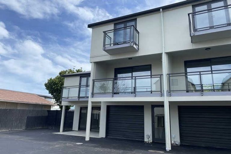 Photo of property in 4/28 Southampton Street, Sydenham, Christchurch, 8023