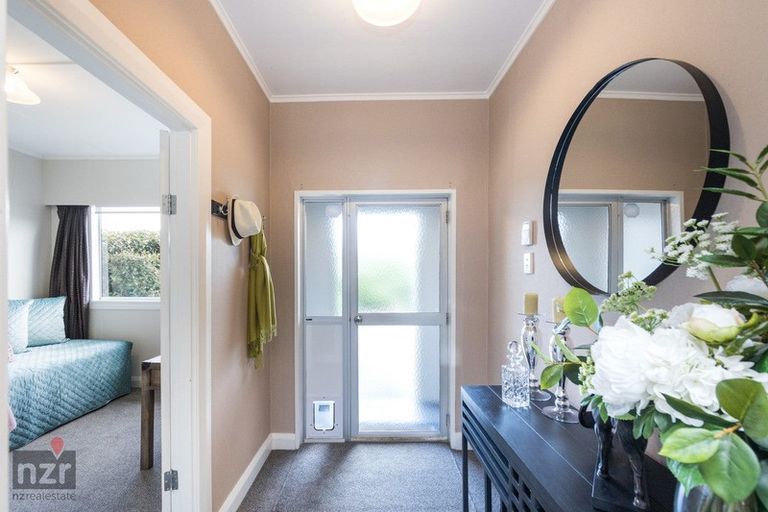 Photo of property in 18 Queen Street, Feilding, 4702