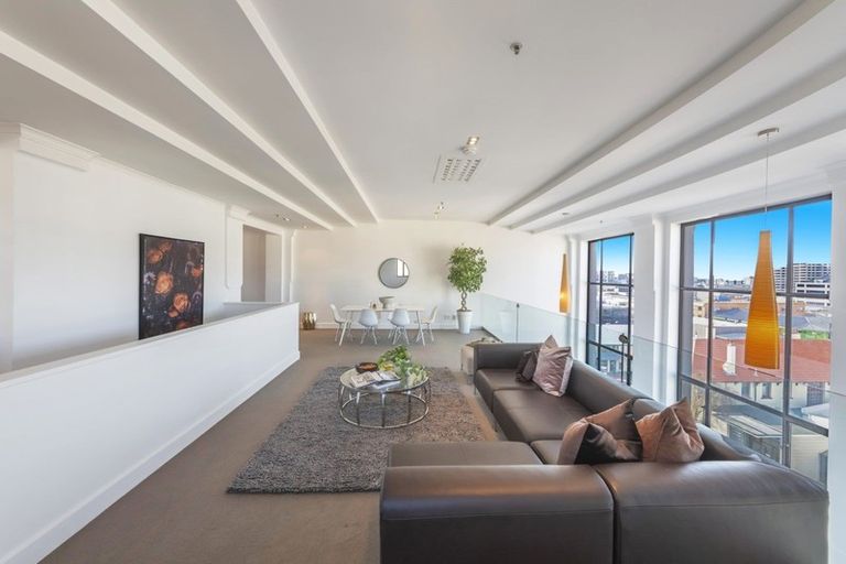 Photo of property in Augusta Apartments, 24/254 Willis Street, Te Aro, Wellington, 6011