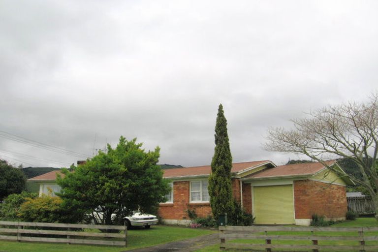 Photo of property in 2 Shaw Avenue, Paeroa, 3600