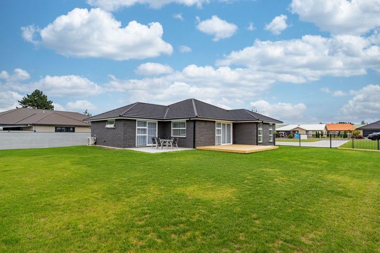 Photo of property in 9 Mervyn Brown Place, Solway, Masterton, 5810