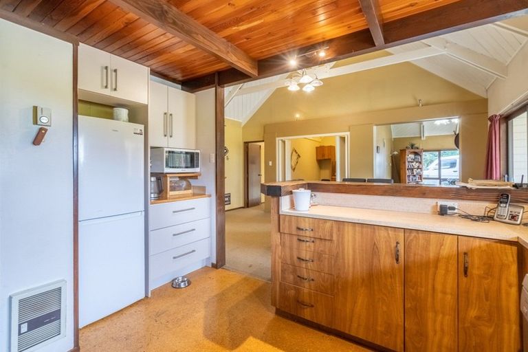 Photo of property in 115 Flora Road East, Makarewa, Invercargill, 9876