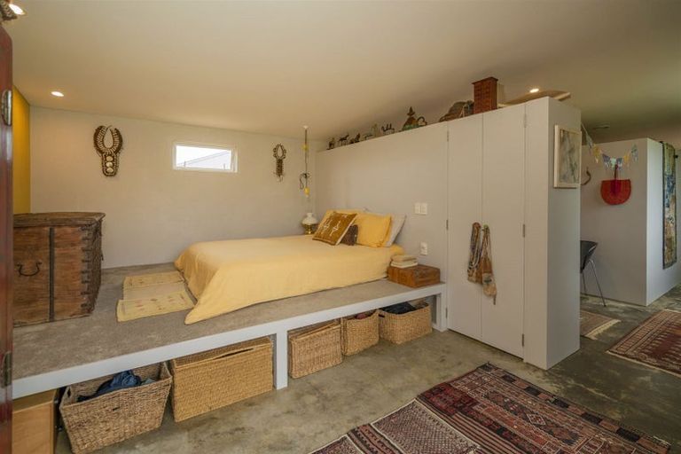 Photo of property in 40 Victoria Street, Coromandel, 3506