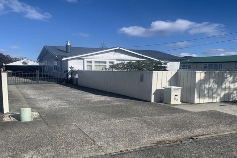 Photo of property in 58 Epuni Street, Hutt Central, Lower Hutt, 5011