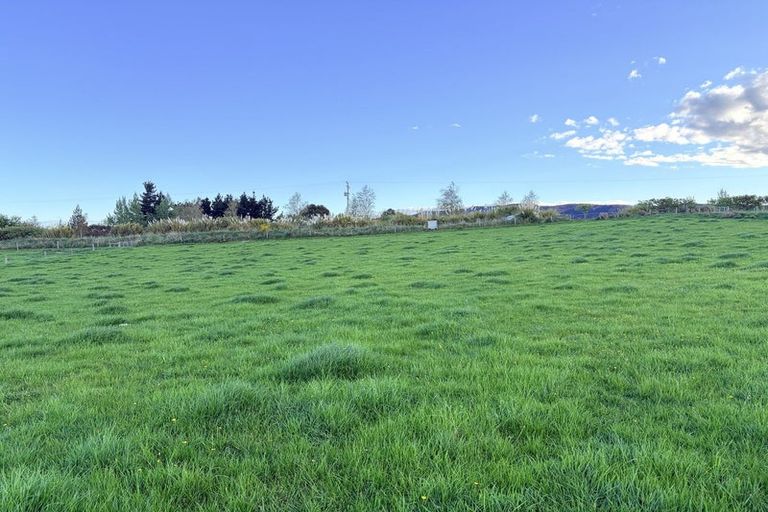 Photo of property in 38 Whitneys Road, Waimate, 7978