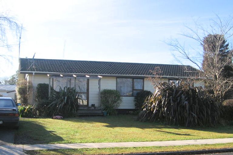 Photo of property in 8 Purcell Place, Melville, Hamilton, 3206