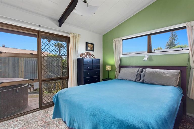 Photo of property in 10 Tawhara Place, Edgecumbe, 3120