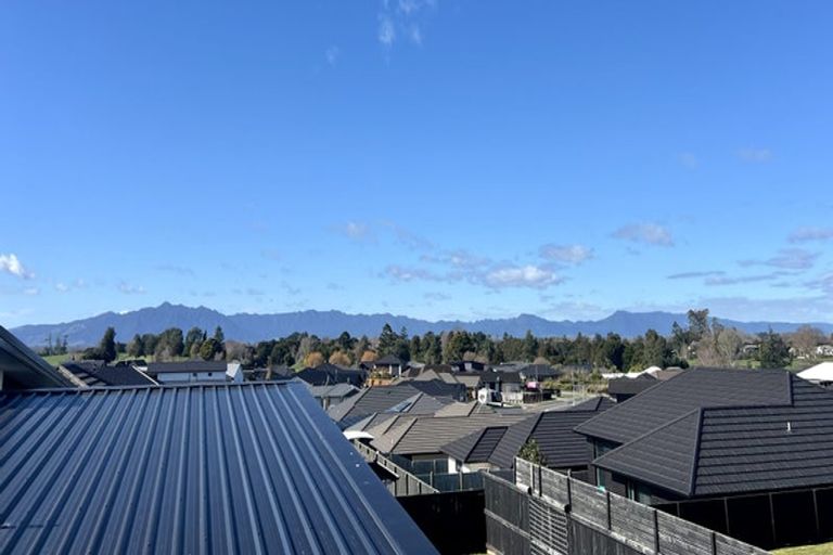 Photo of property in 33 Pinehurst Crescent, Morrinsville, 3300