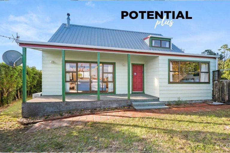 Photo of property in 44 Mossburn Grove, Kelson, Lower Hutt, 5010