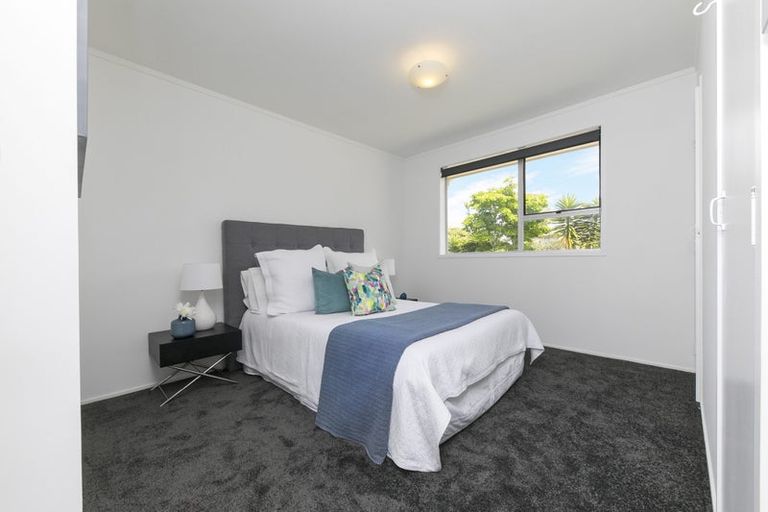 Photo of property in 7 Tangelo Place, Bucklands Beach, Auckland, 2012