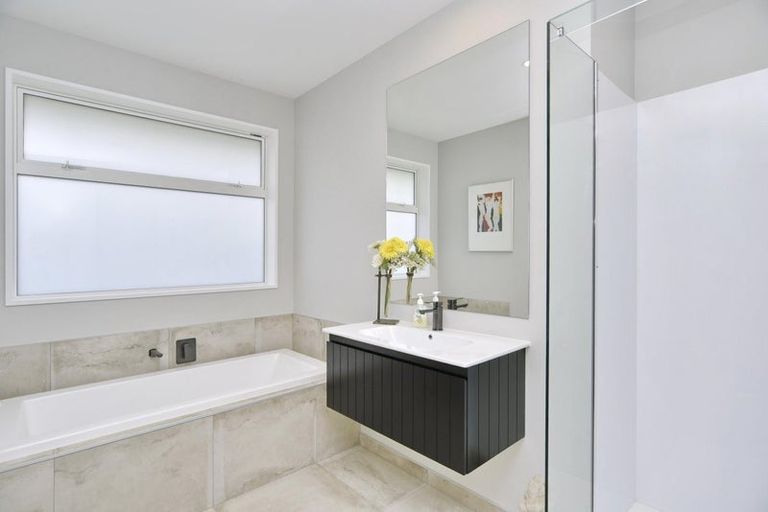 Photo of property in 1 Tara Crescent, Woodend, 7610