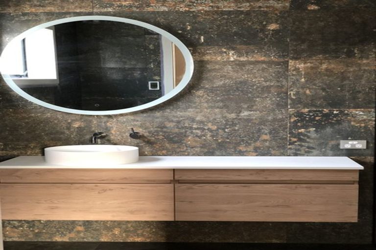 Photo of property in 1 Campbell Road, Wanaka, 9305