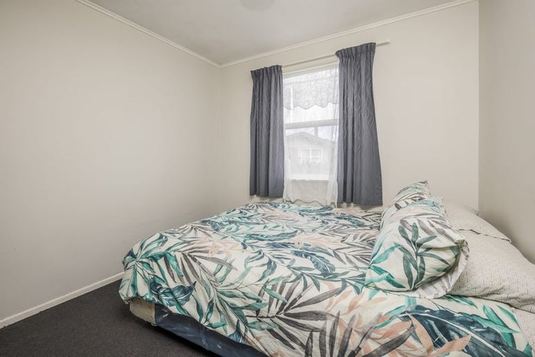 Photo of property in 17 Brentford Place, Manurewa, Auckland, 2102