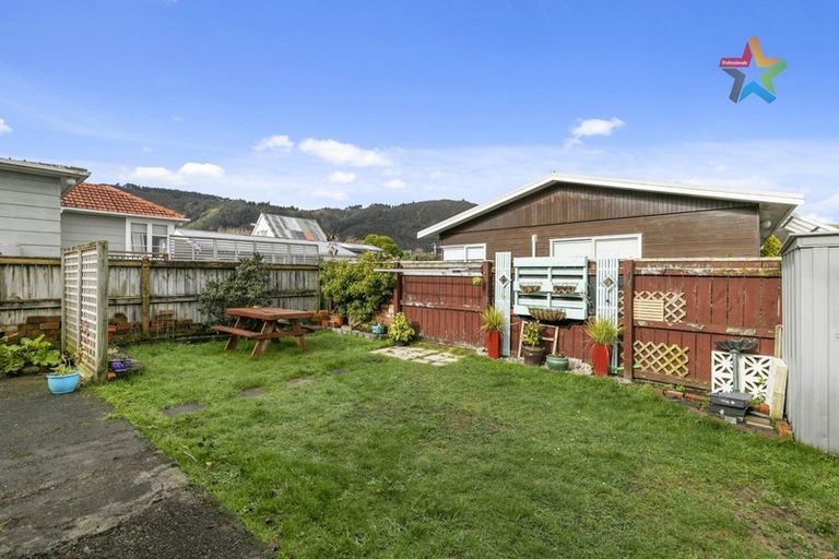 Photo of property in 1/114 Kowhai Street, Naenae, Lower Hutt, 5011