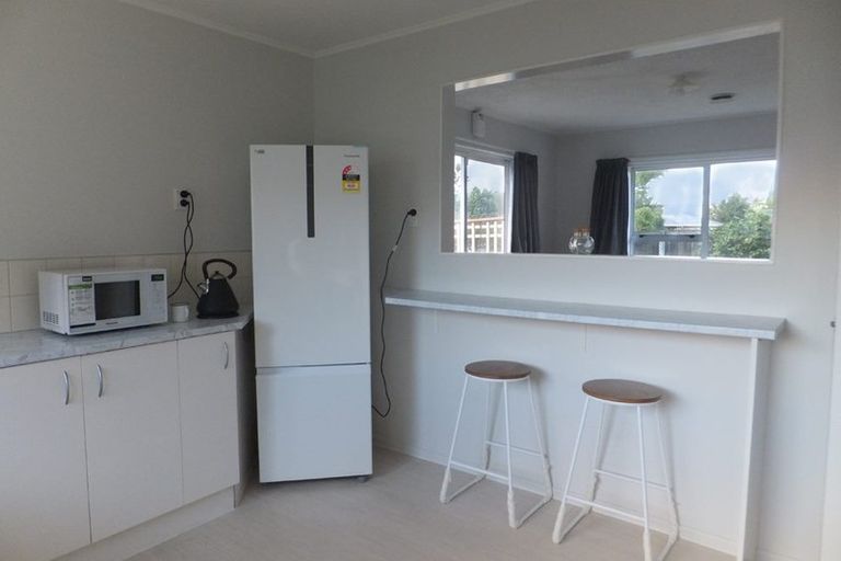 Photo of property in 6 Buchanans Road, Sockburn, Christchurch, 8042