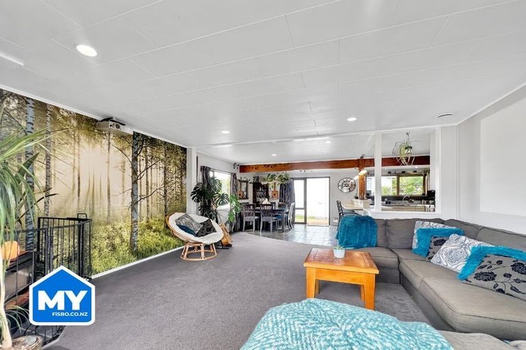 Photo of property in 15 Islington Place, Tamatea, Napier, 4112