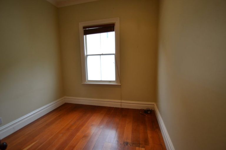 Photo of property in 54 Salamanca Road, Kelburn, Wellington, 6012