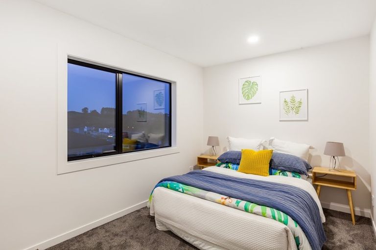 Photo of property in 4 Ahorangi Road, Silverdale, 0932