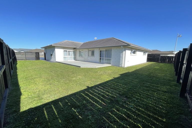 Photo of property in 54 Sirius Crescent, Rototuna North, Hamilton, 3210