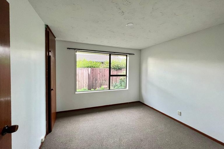 Photo of property in 9 Montclare Avenue, Ilam, Christchurch, 8041