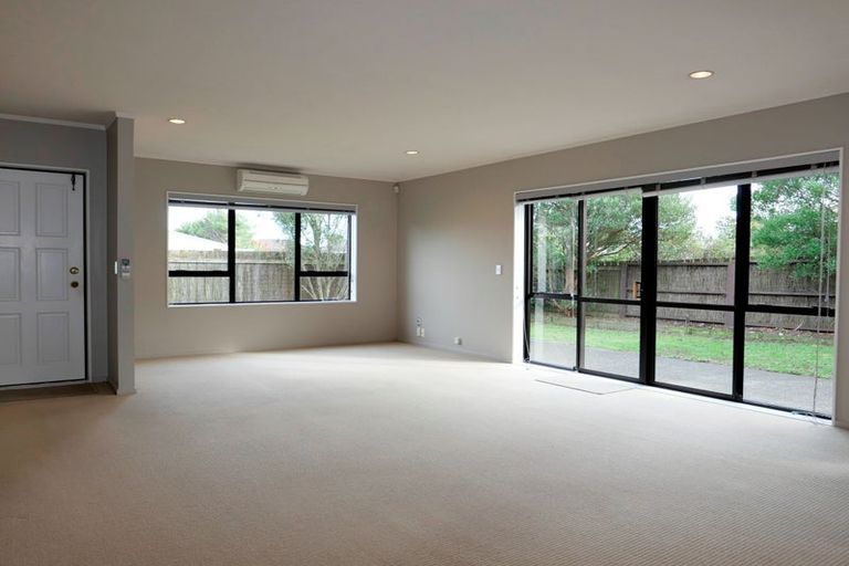 Photo of property in 17a Beachwater Grove, Paraparaumu Beach, Paraparaumu, 5032
