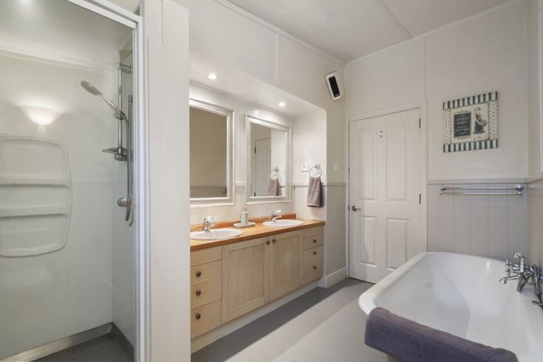 Photo of property in 740 Kimbolton Road, Feilding, 4777