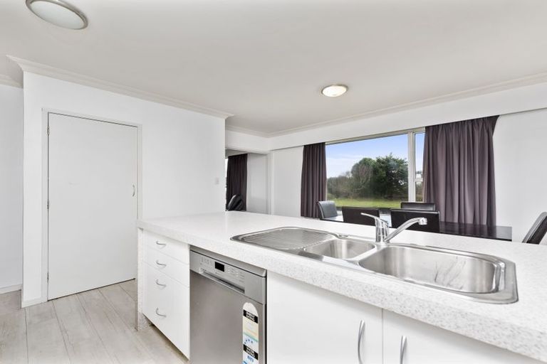 Photo of property in 34a Upland Street, Brookfield, Tauranga, 3110