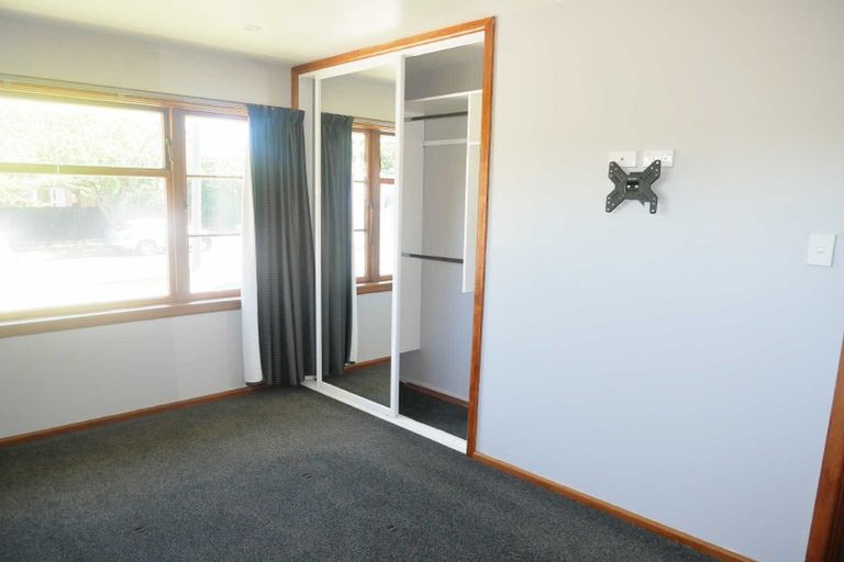 Photo of property in 12 Gregan Crescent, Burnside, Christchurch, 8053