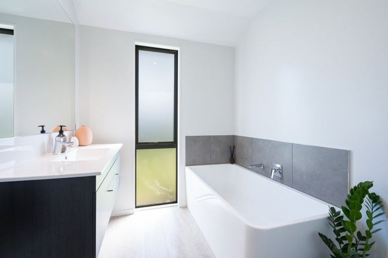 Photo of property in 11 Carmine Crescent, Appleby, Richmond, 7020