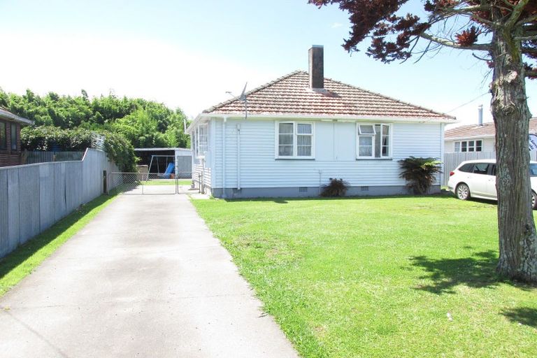 Photo of property in 11 Kabul Street, Wairoa, 4108