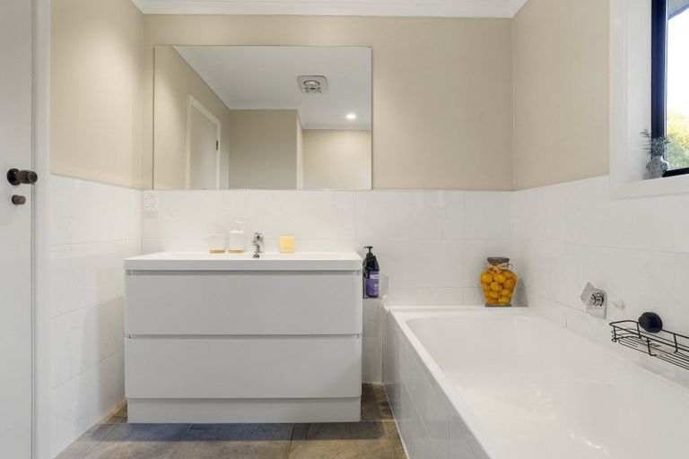 Photo of property in 24 Kernott Road, Horotiu, Hamilton, 3288