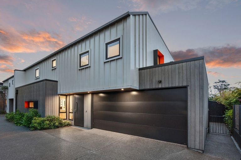 Photo of property in 199a Springfield Road, St Albans, Christchurch, 8014