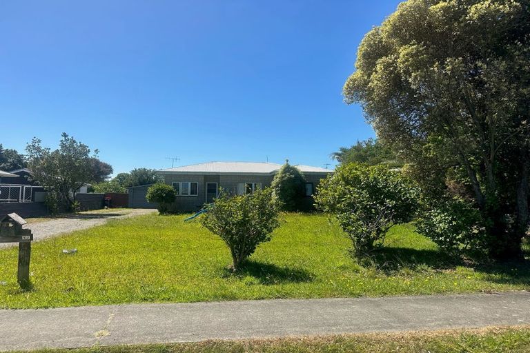 Photo of property in 12 Jellicoe Avenue, Wairoa, 4108