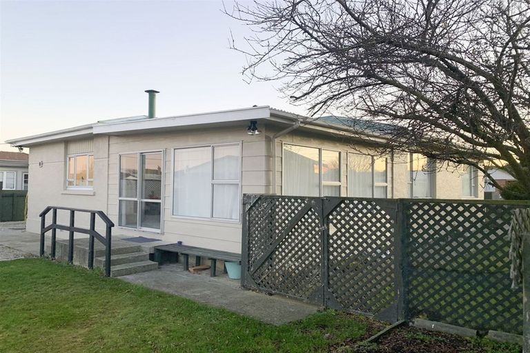 Photo of property in 9 Lock Street, Gore, 9710