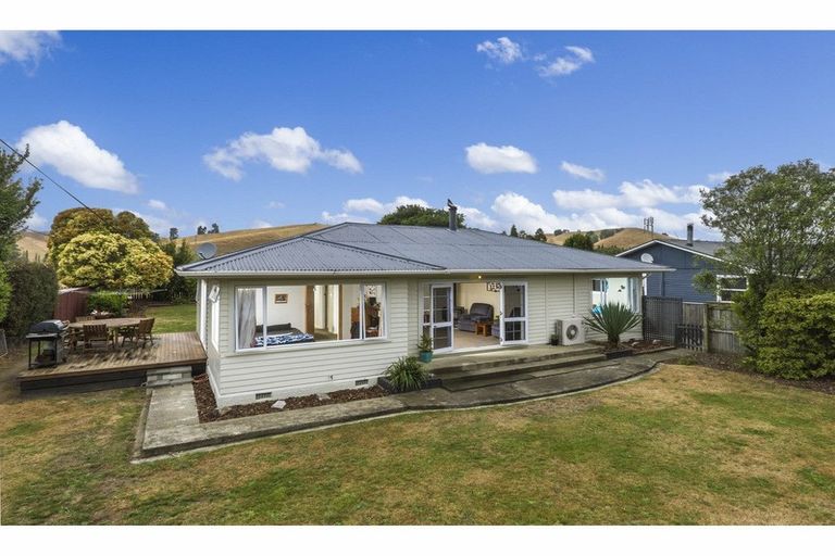 Photo of property in 208 Whitby Road, Wakefield, 7025