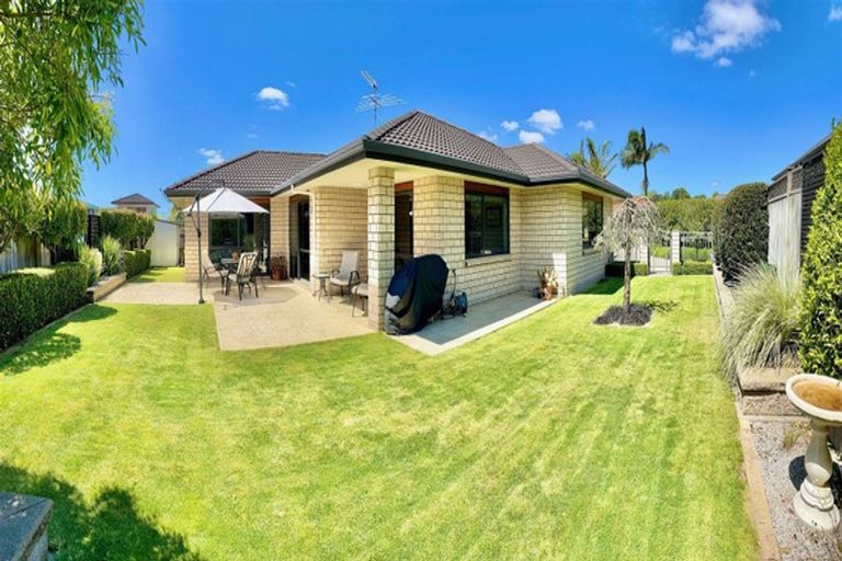 Photo of property in 47 Thomas Moore Place, Pukekohe, 2120