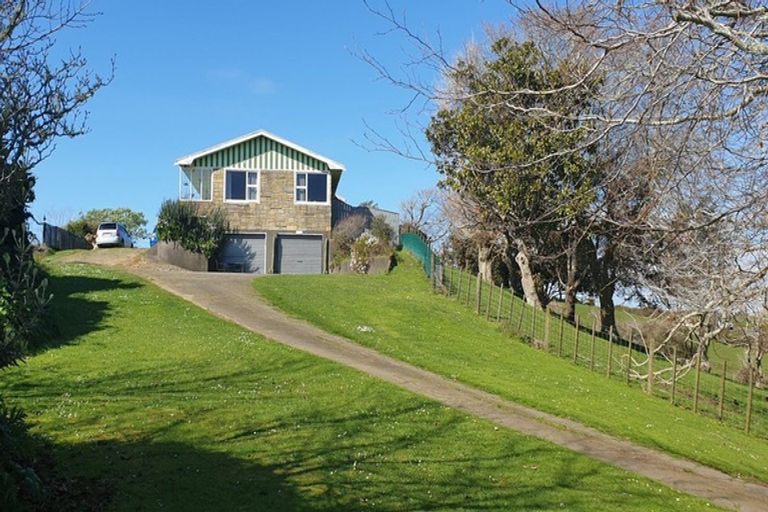 Photo of property in 603 Main North Road, Motunui, Waitara, 4383